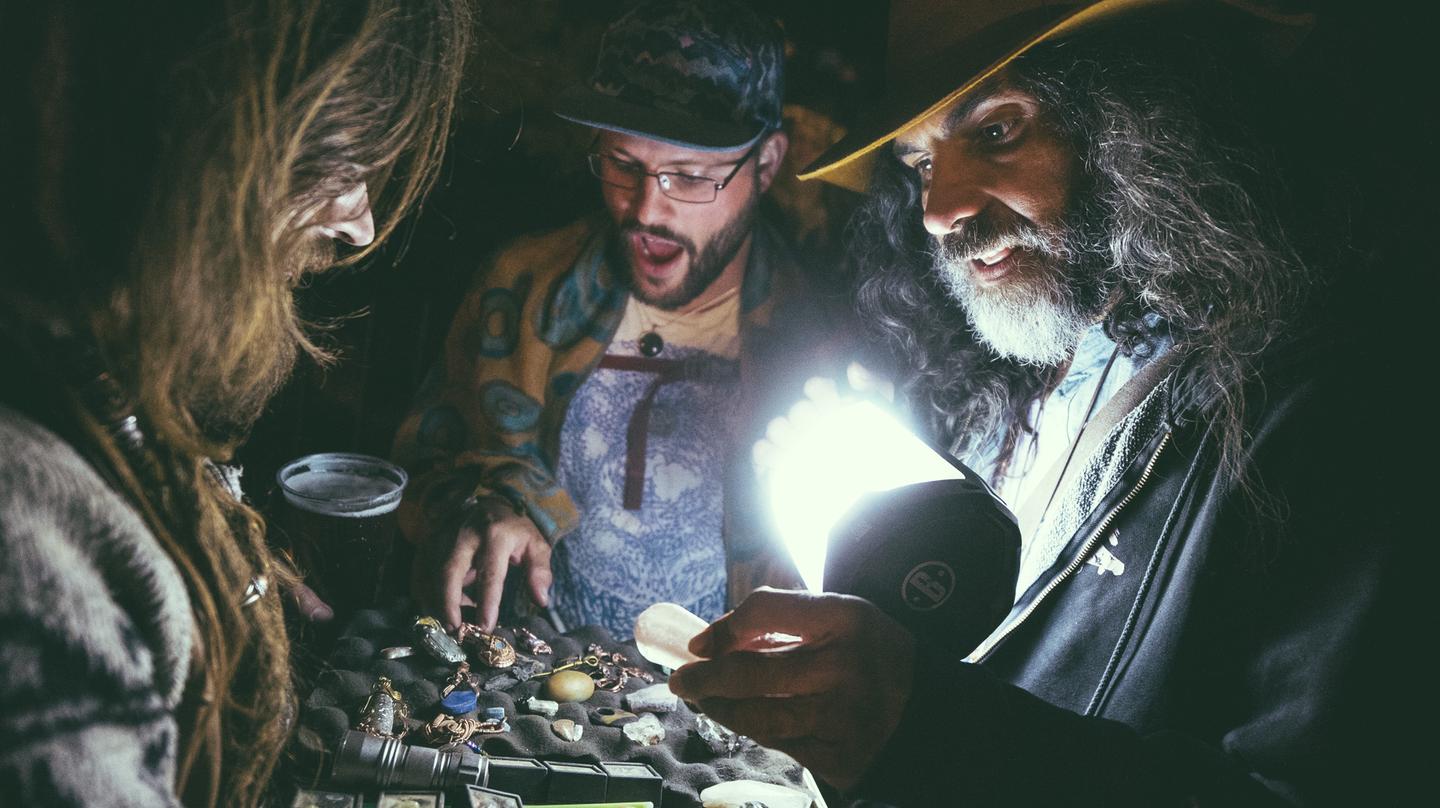 1509096289369-Desert-Daze-Zane-Roessell_01